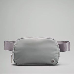 Lulu lemon belt bag. Silver drop